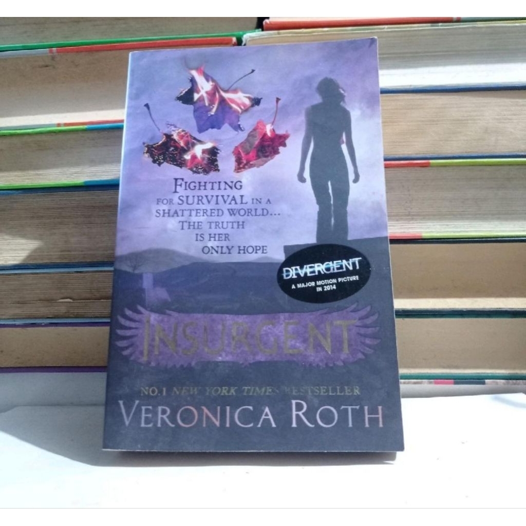 VERONICA ROTH - INSURGENT.