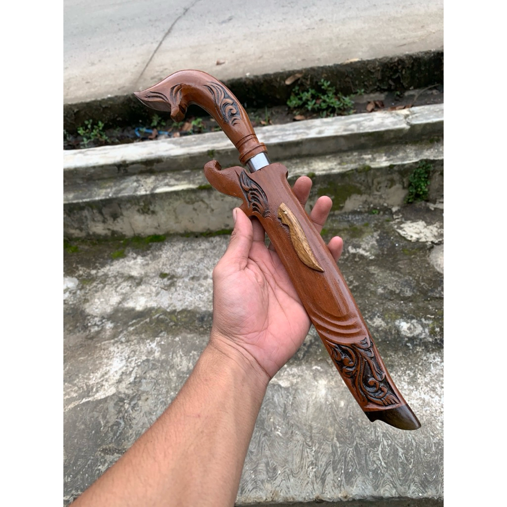 PISAU SEMBELIH LAMPUNG 20cm/ PISAU LAMPUNG/ PISAU TAJAM