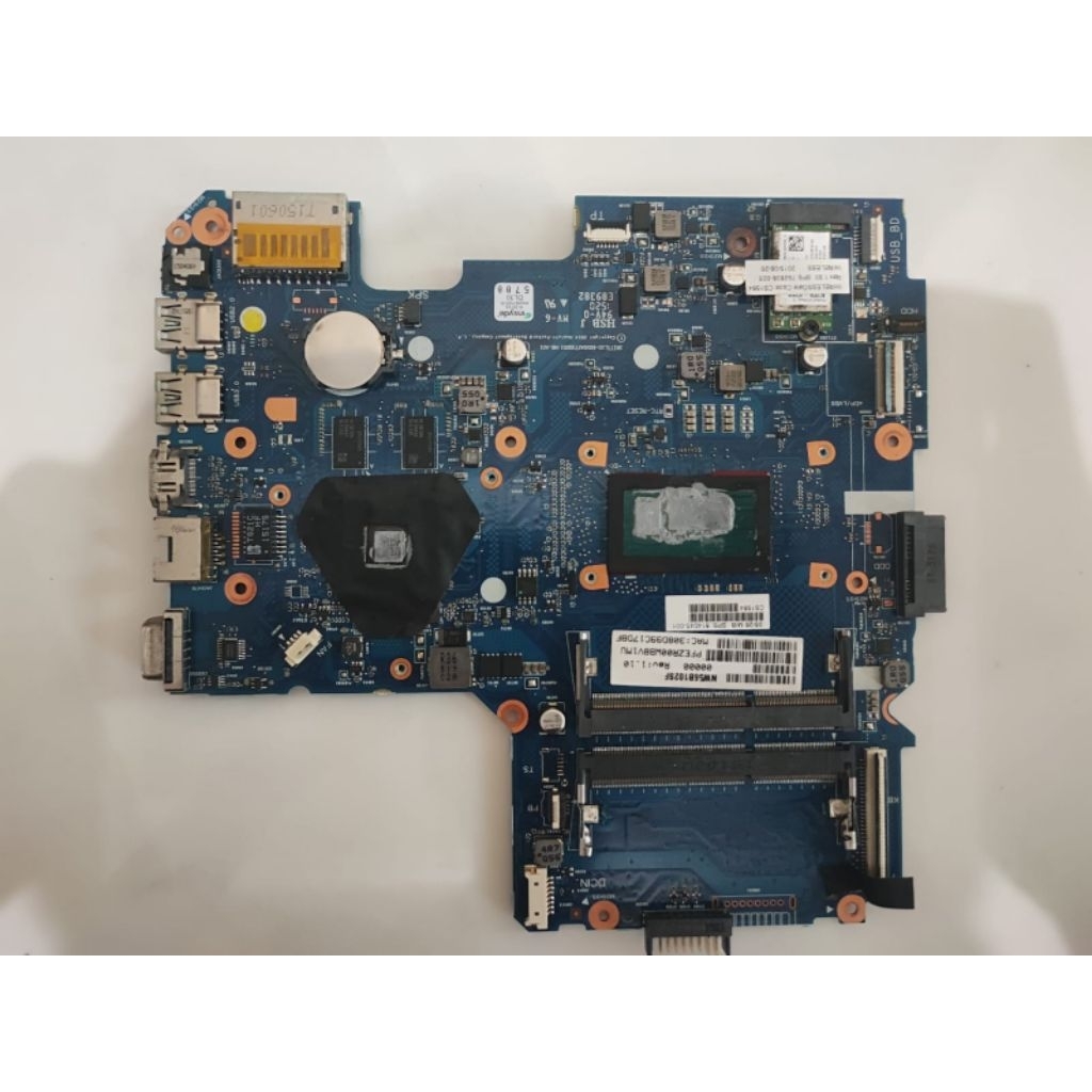 Motherboard HP 14 ac004TX core i3 gen 4 + AMD R5 Minus Matot short jalur PERAWAN