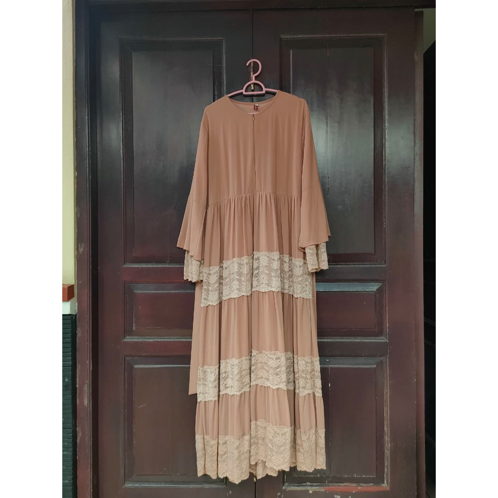 Preloved gamis Ghaisani