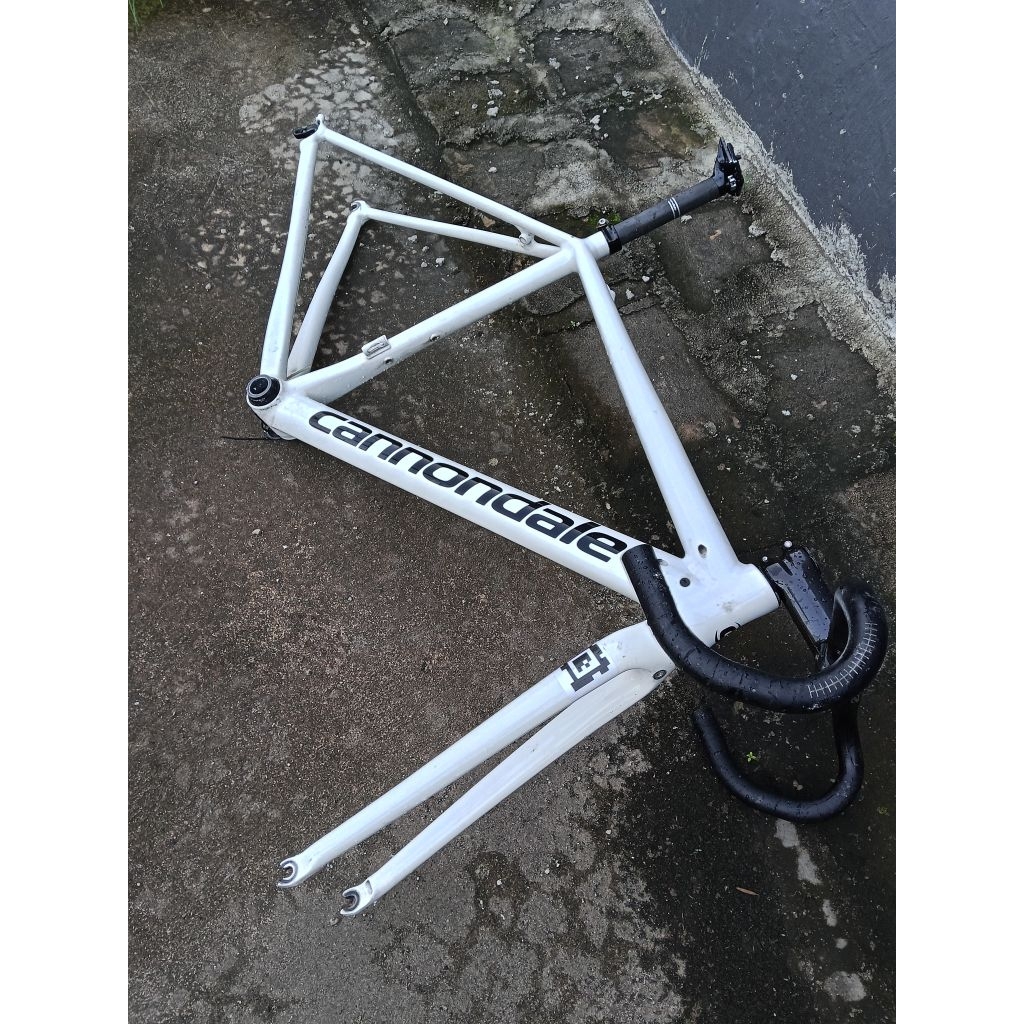 Frame cannondale caad 12 size 44 alias 47 kalo di ukur realnya