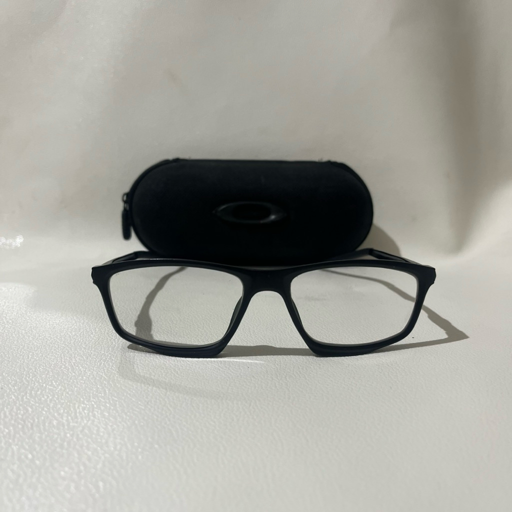 frame kacamata oakley