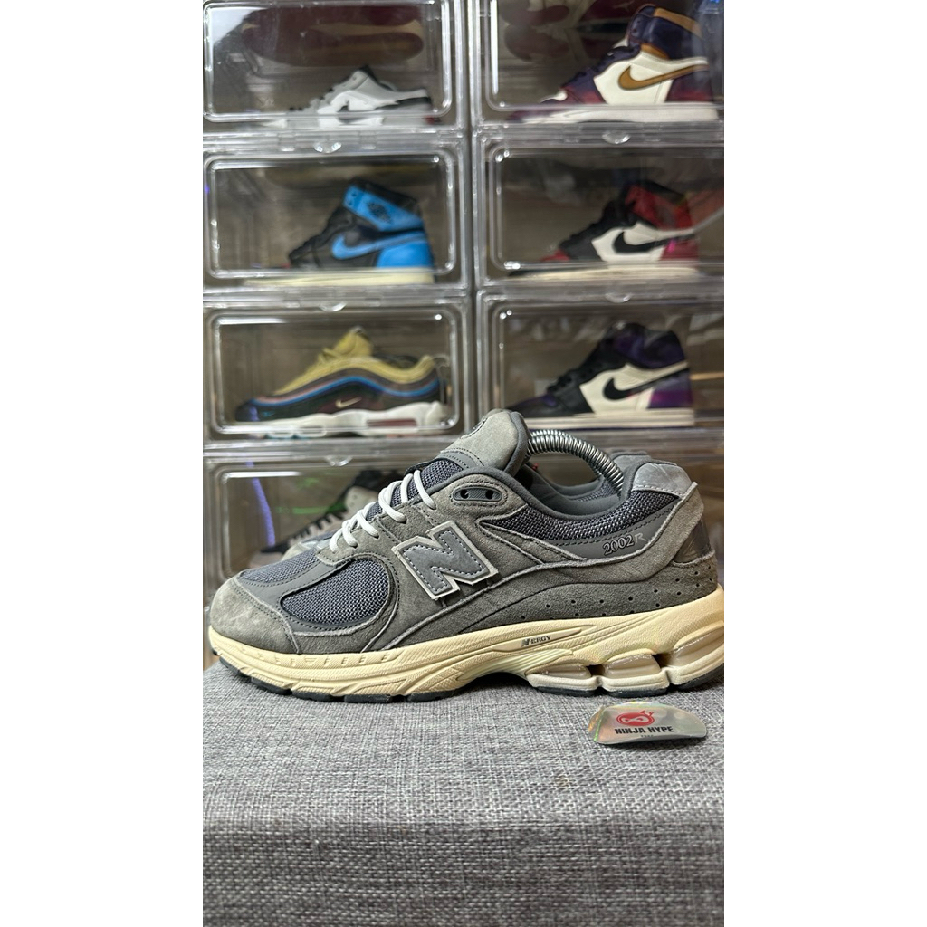 NEW BALANCE 2002R BLACK DARK GREY , NB 2002 R DARK GREY , NEW BALANCE , NB 2002 , SNEAKERS , SHOES ,