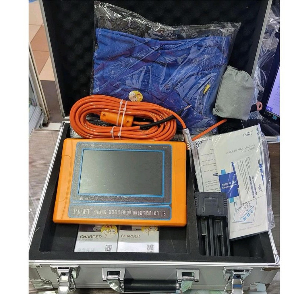 PQWT-300 underground water detecor portable underground 300M detector