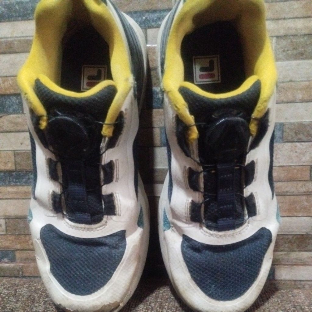 Prelove Sepatu Anak Fila BOA