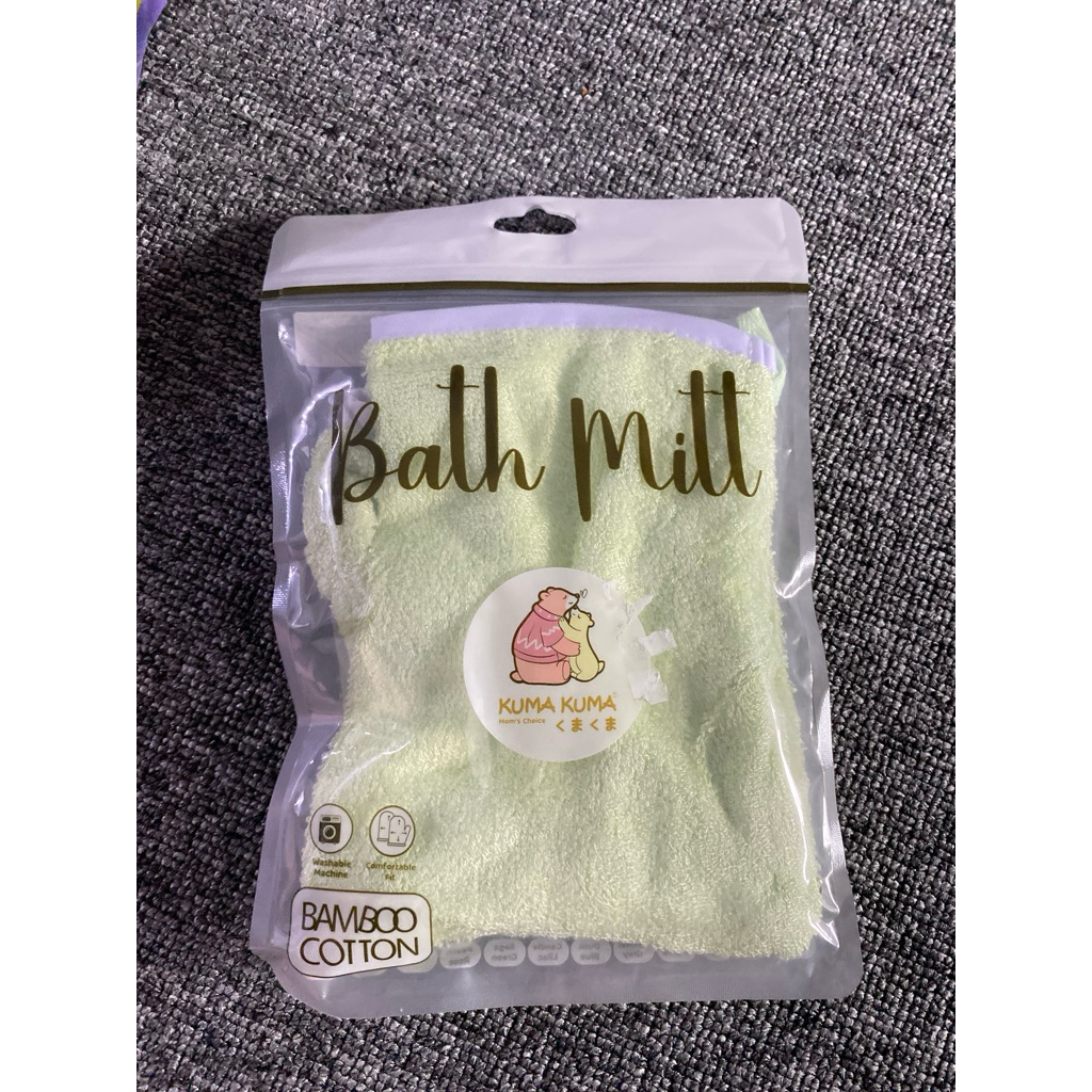 preloved bathmitt kuma kuma (wash lap)