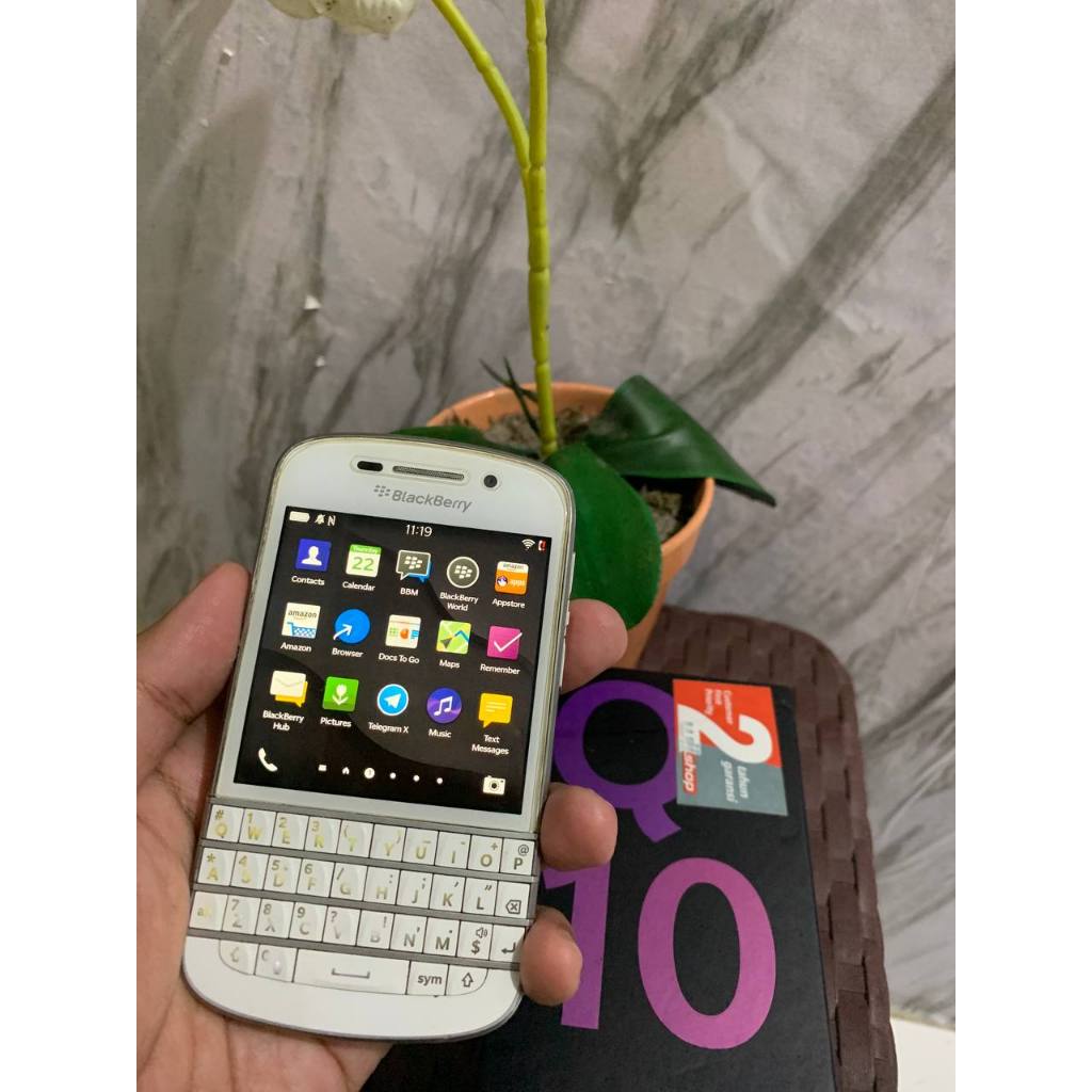 BlackBerry Q10 Second