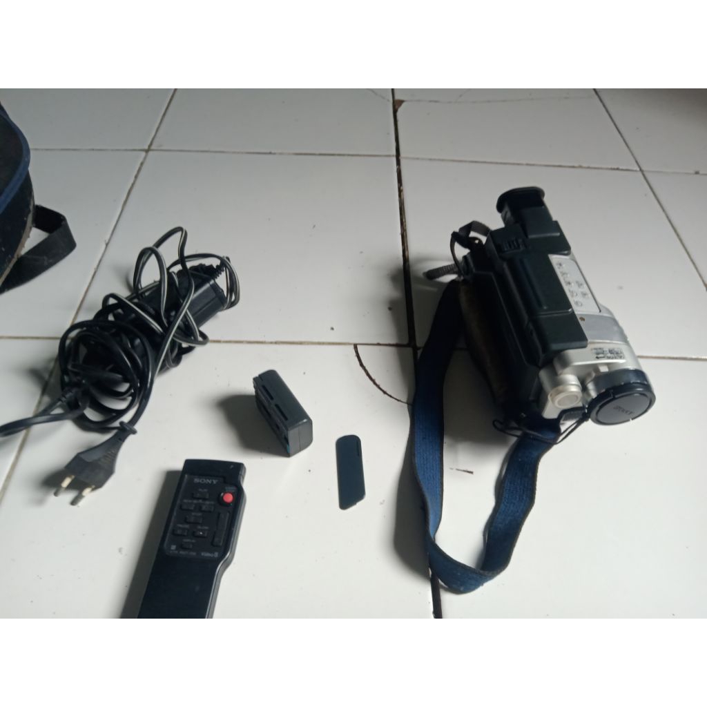 Handycam Sony Bekas
