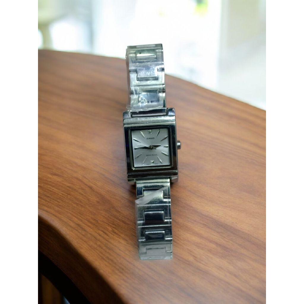 PROMO JAM TANGAN WANITA  KOTAK CASIO ORIGINAL
