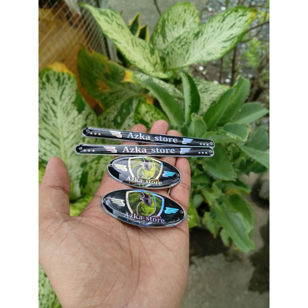 Custom emblem sangkar burung