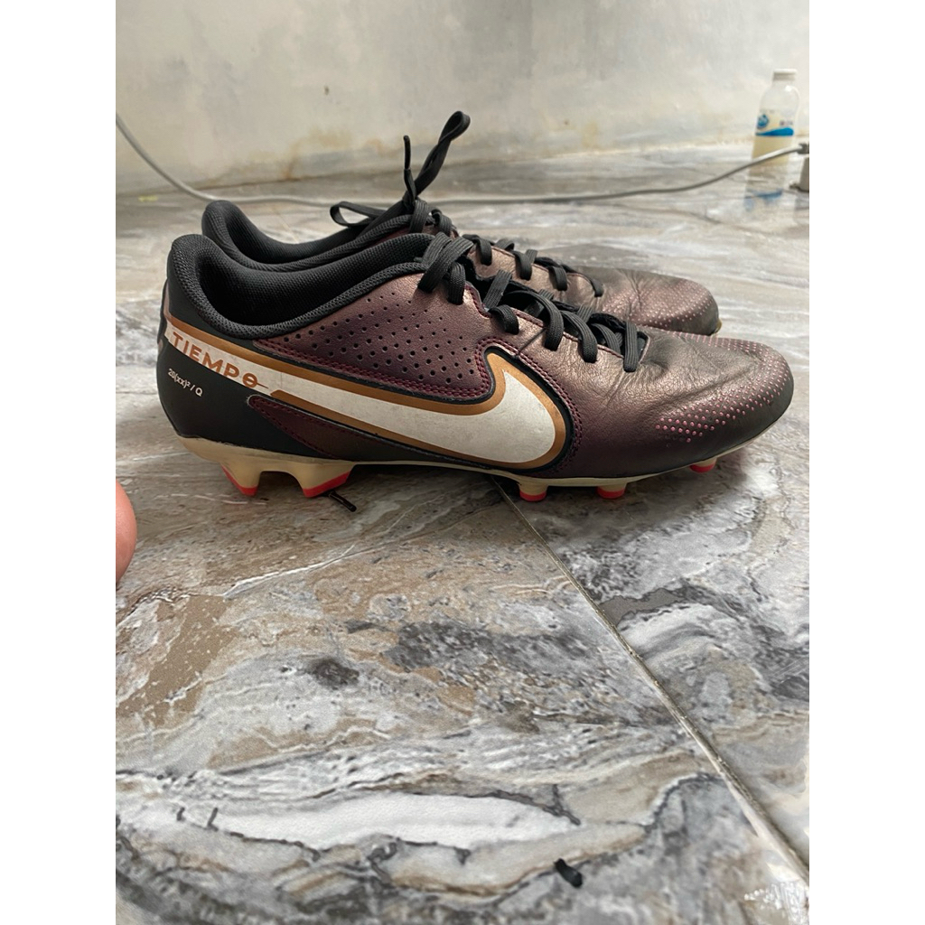 Nike tiempo legend 9