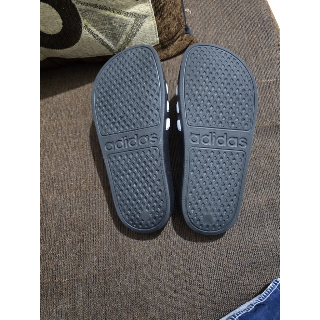jual sandal selop adidas ukuran 35 original