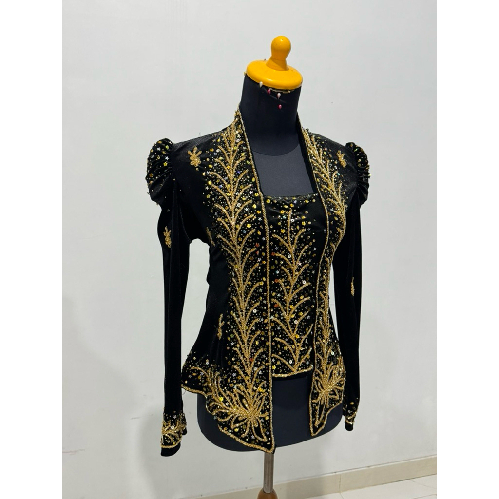 kebaya bludru atasan full payet/kebaya atasan bludru
