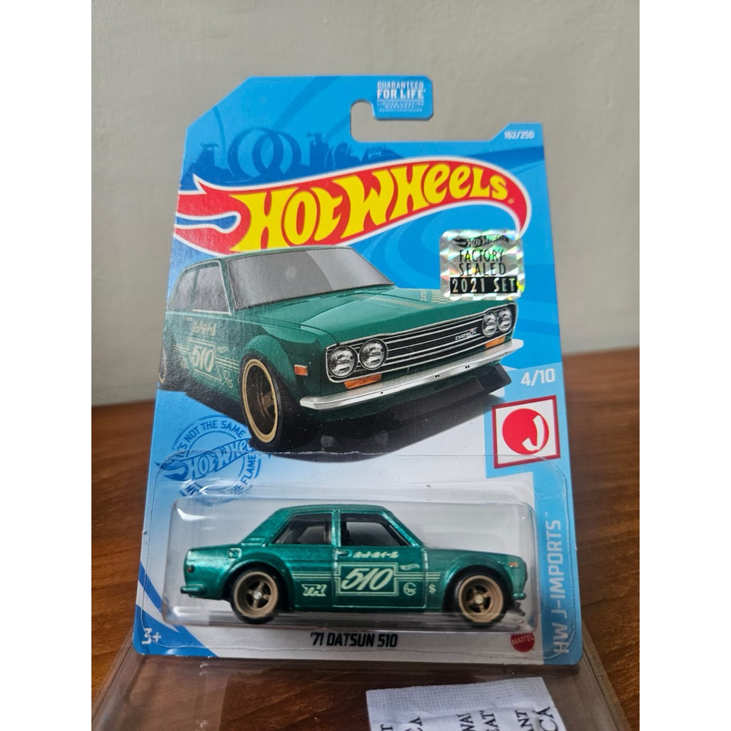 Hot Wheels 2021 Super Treasure Hunt '71 DATSUN 510 BLUEBIRD