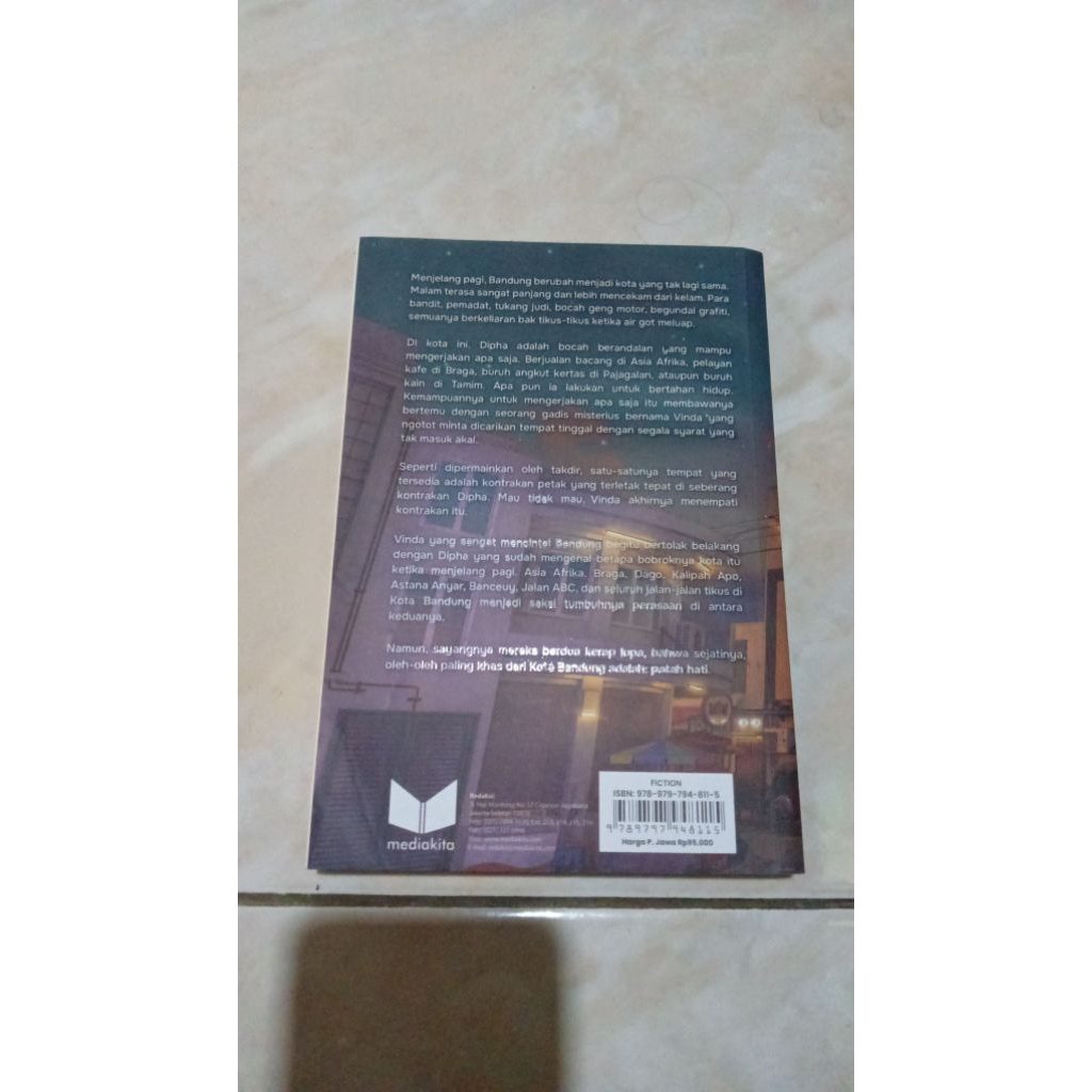 preloved bandung menjelang pagi