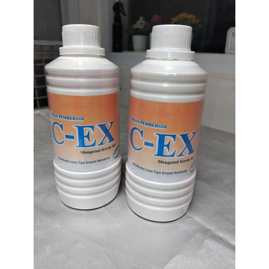 C-EX Cairan Pembersih Kerak Lantai Keramik Kaca Toilet