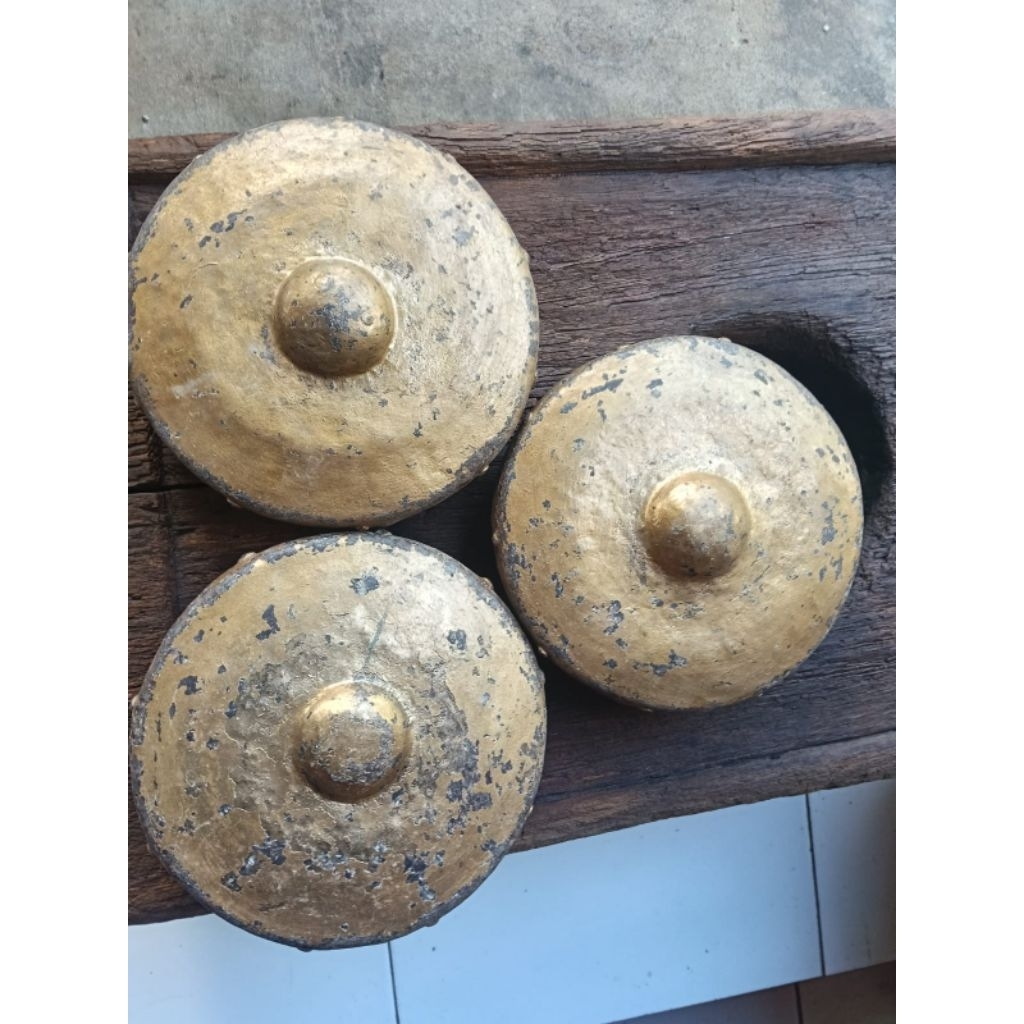 gong mini kenong besi lawas jadul antik