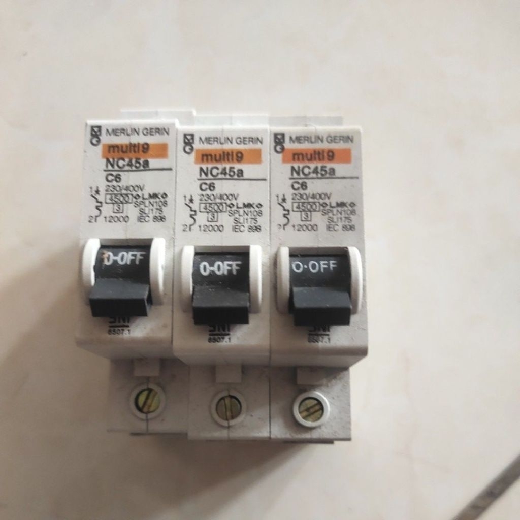 MCB C6/NC45a Merlin gerin, baru stock lama