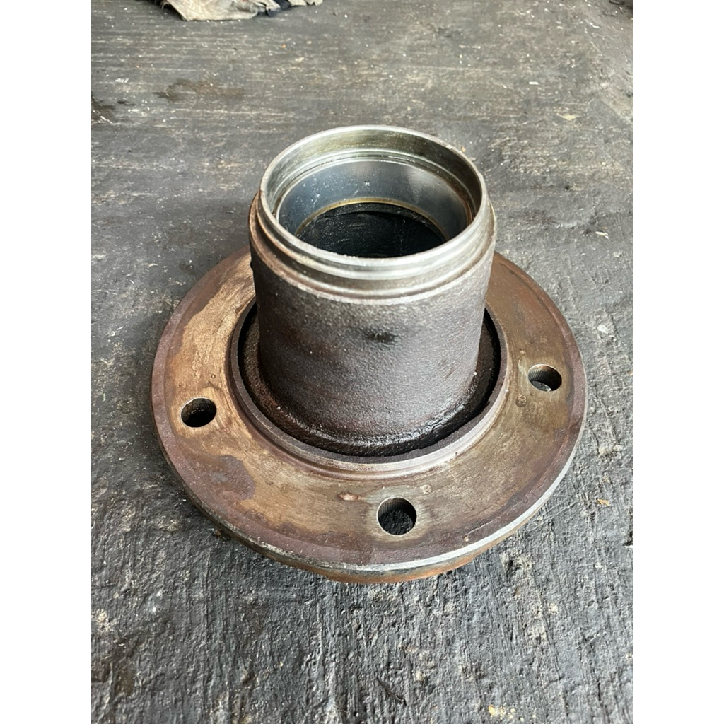 Nap Roda Depan Mitsubishi Ragasa PS 120/135 - Copotan Ori Bawaan Mobil