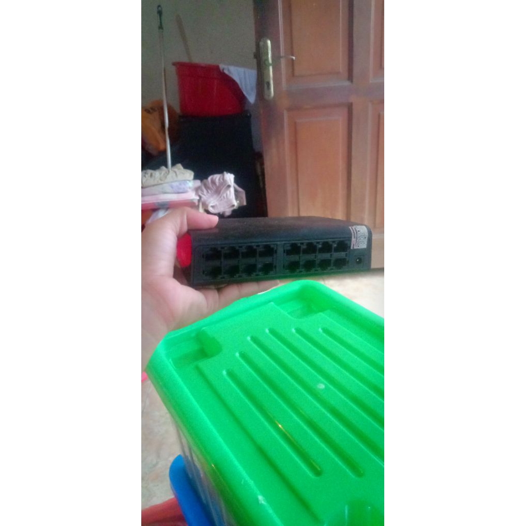 ROUTER WIFI D-Link DES-1016A