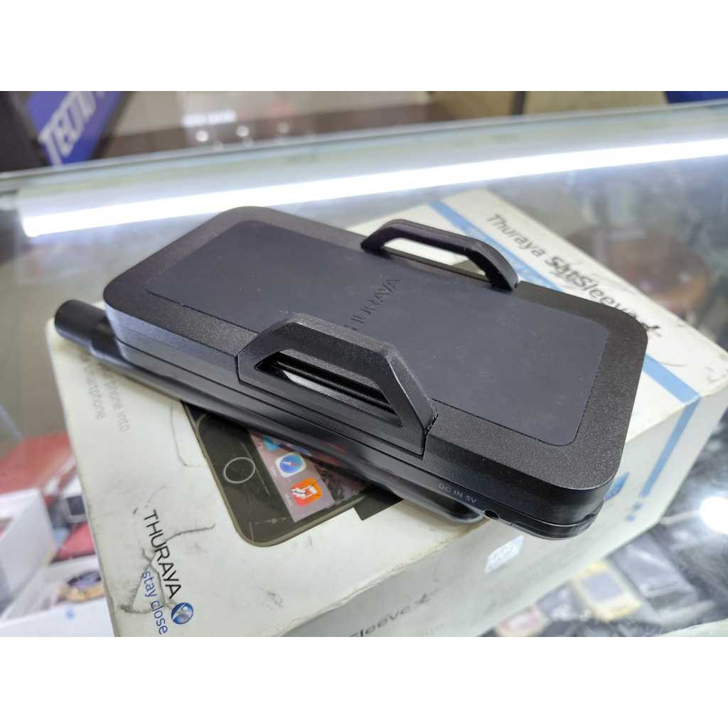 Satelit Thuraya SatSleeve+ SatSleeve Plus Seken Mulus Normal