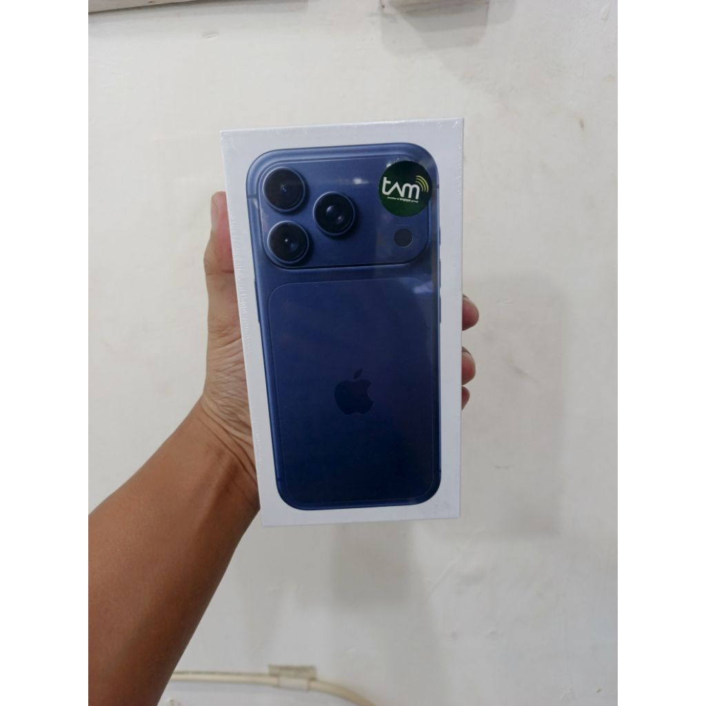 iphone 17 pro max 1tb ibox new