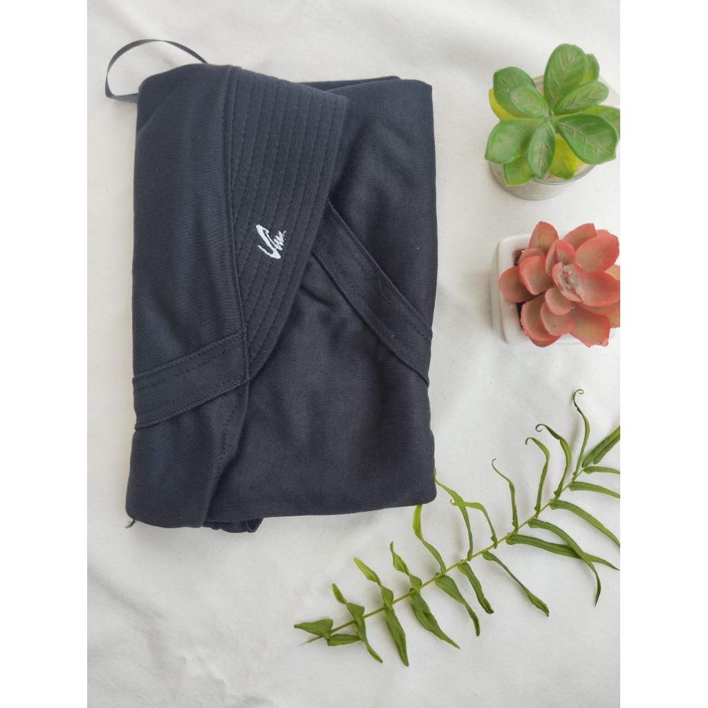 Kerudung Rabbani KW Hitam Innova LX Serut Dalam