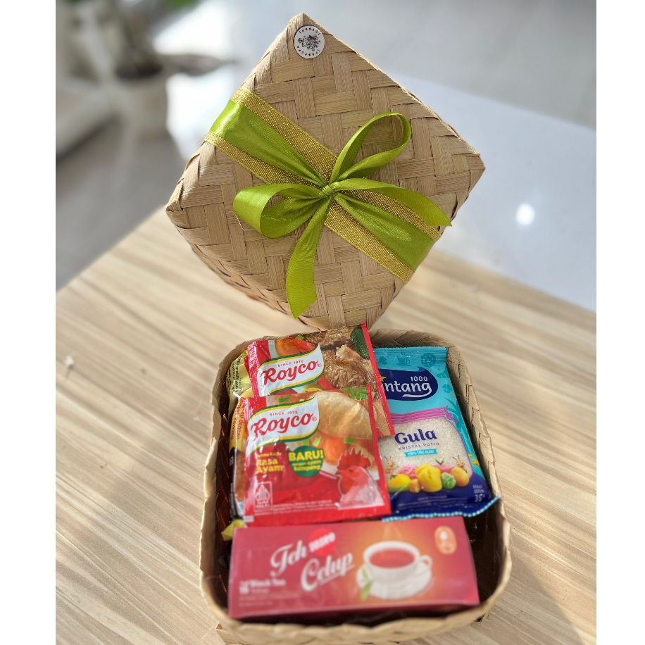 Parcel Sembako Lebaran Set Hadiah Idul Fitri Hampers Minyak Beras Mie Instant Indomie Rebus Goreng B