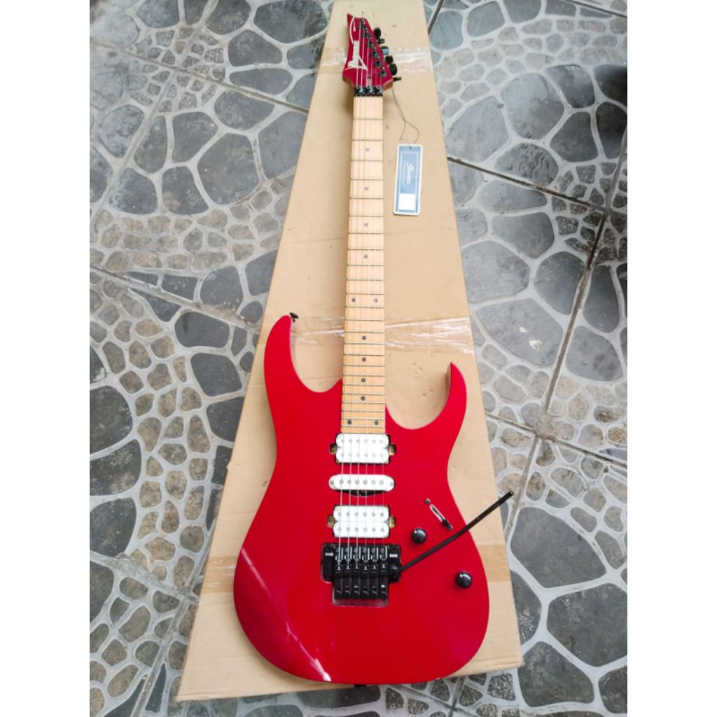 Gitar Ibanez RG