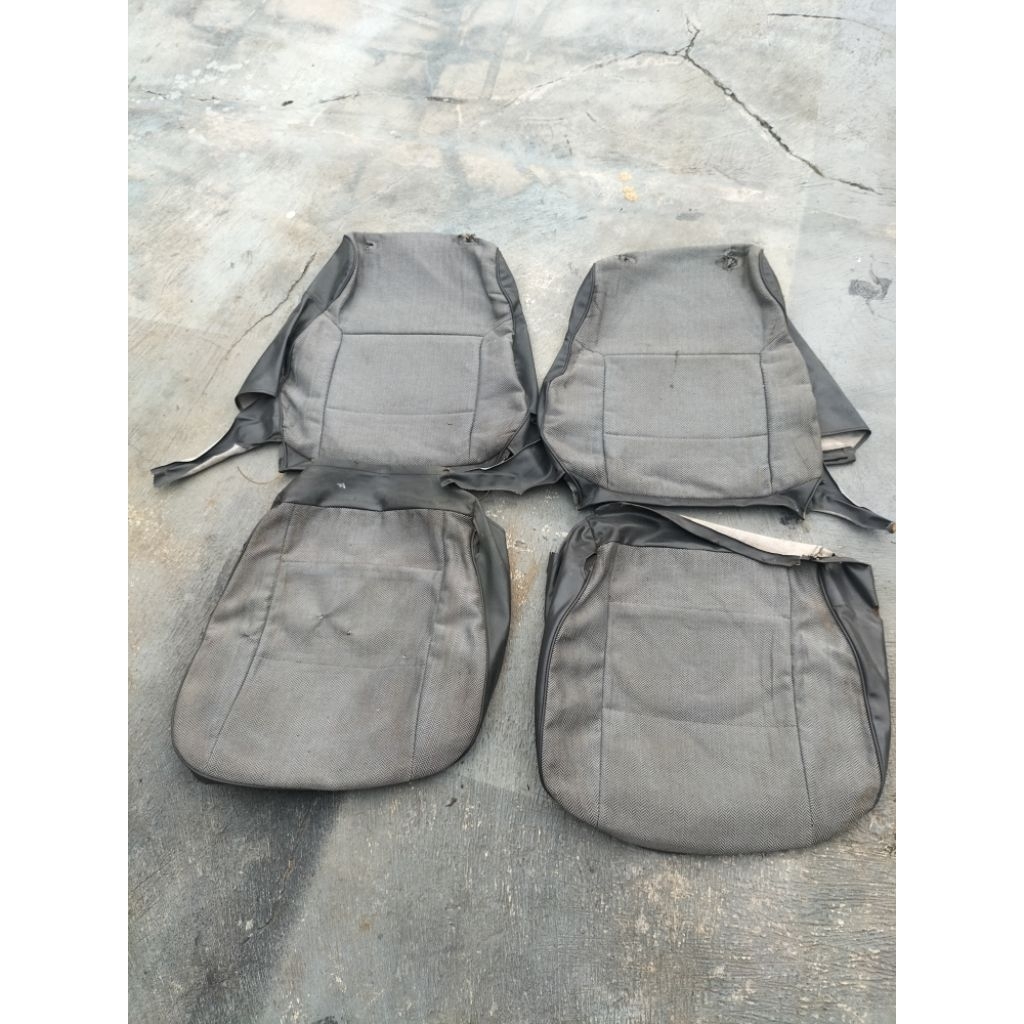 Sarung jok depan Suzuki katana