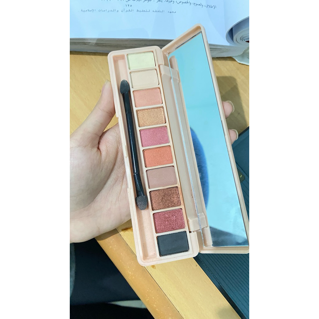 eyeshadow pallet madam gie