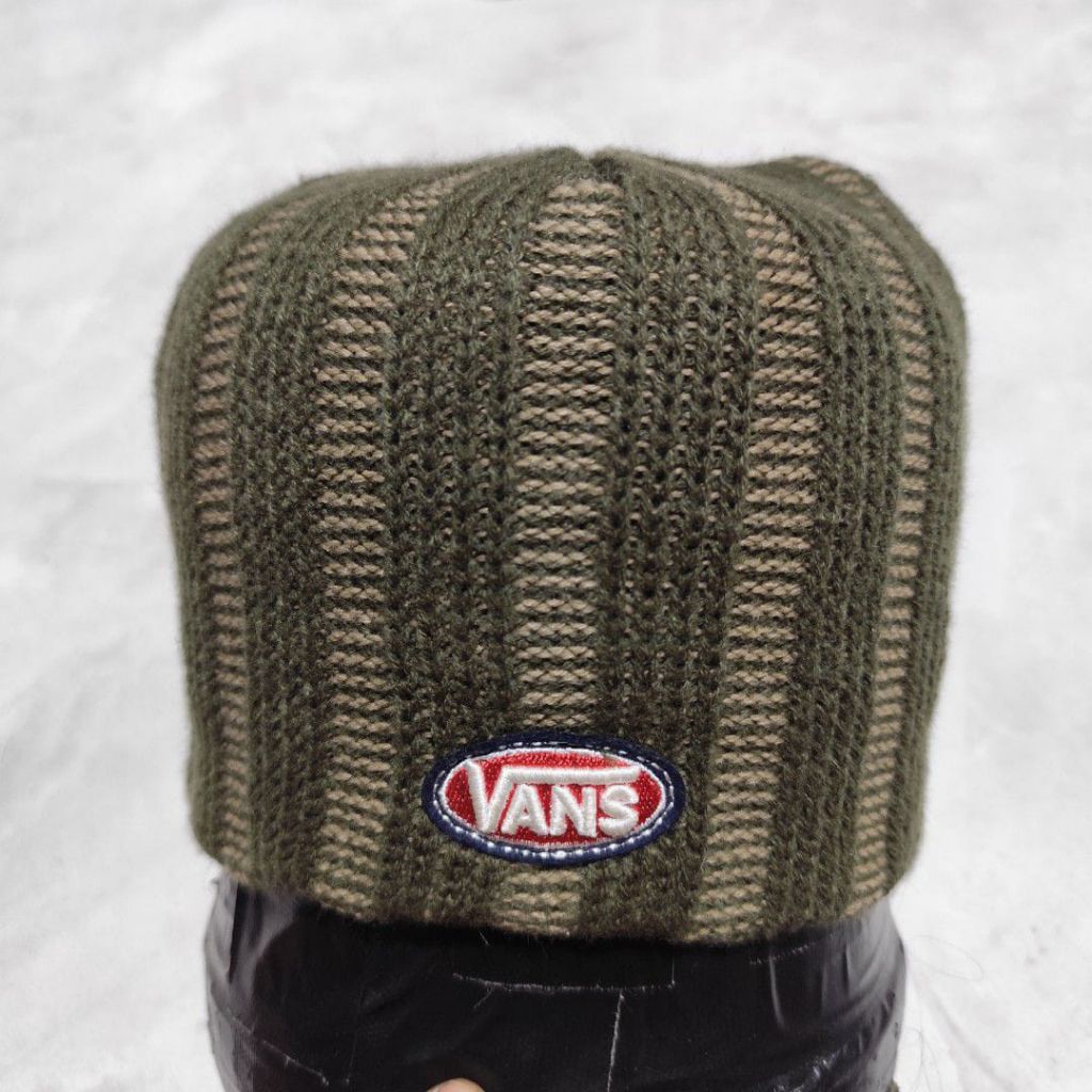Topi beanie kupluk rajut vans liris