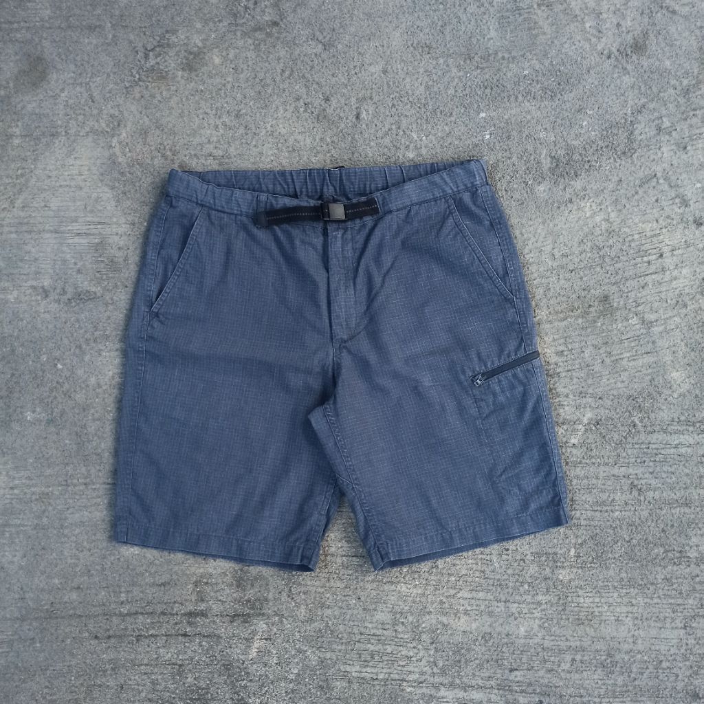 CELANA UNIQLO UTILITY