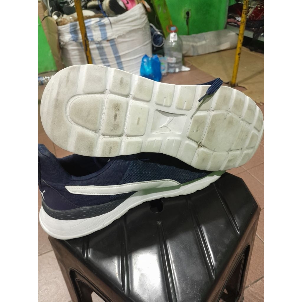 Sepatu PUMA Original Second | Running Training | Empuk & Ringan | Size 47