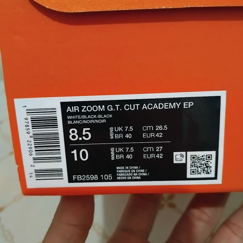 Nike gt cut academy