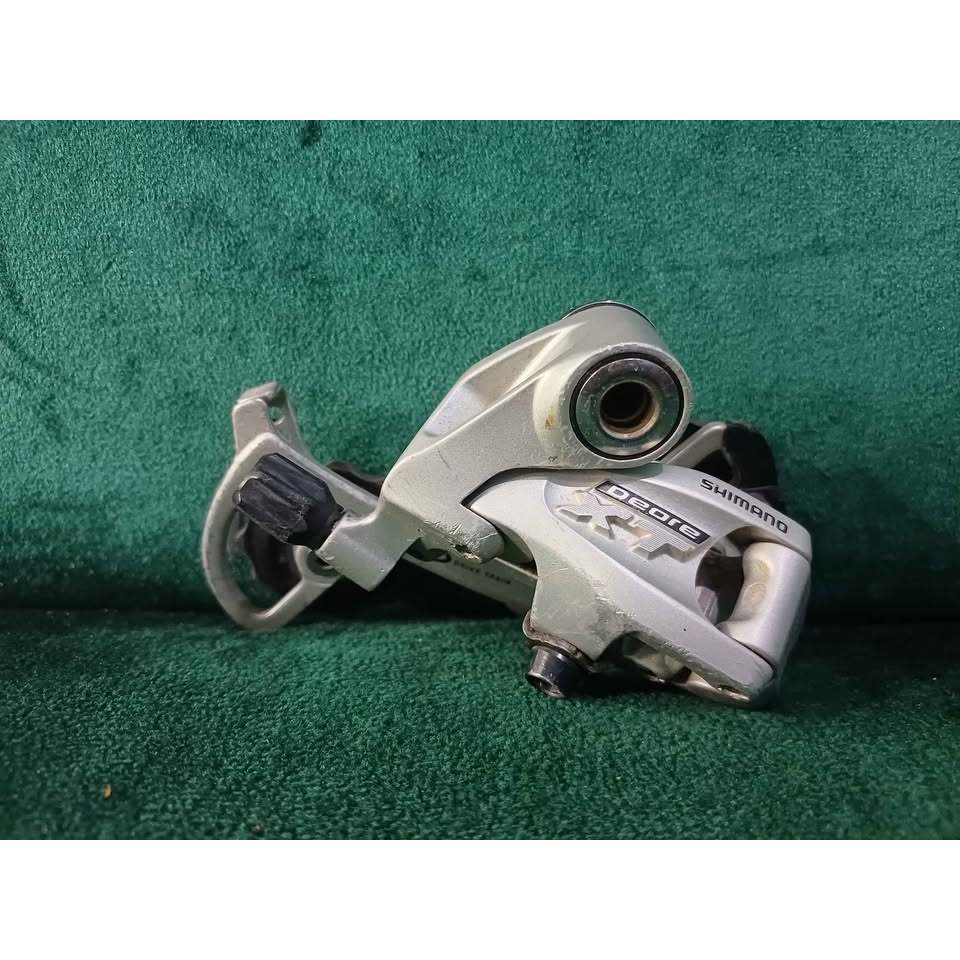 Rd Shimano Deore XT M761 9 speed Short Cage Emboss