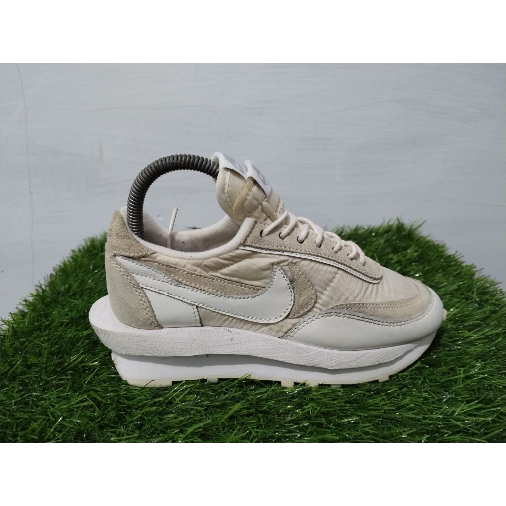 Nike LD Waffle Sacai White Nylon Size 36
