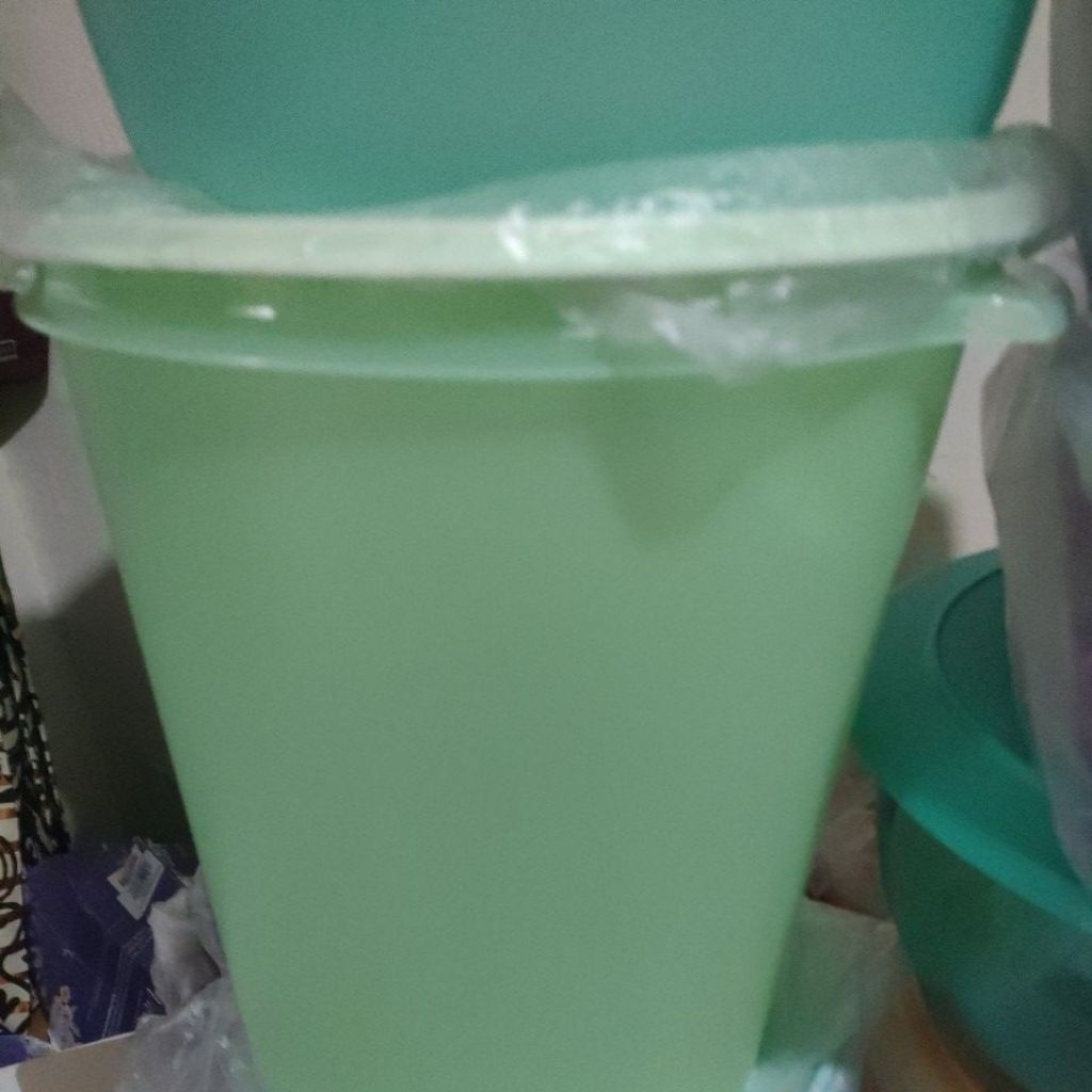 Maxy canister 10L Tupperware