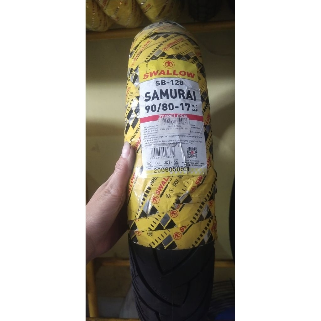 BAN SWALLOW SAMURAI TUBELESS  90/80-17 ring 17
