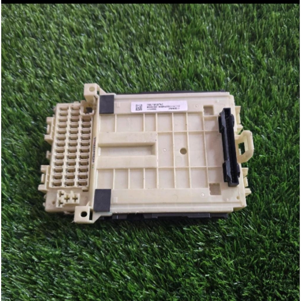 Modul BSI BCM ECU SUZUKI BALENO HATCHBACK ORIGINAL