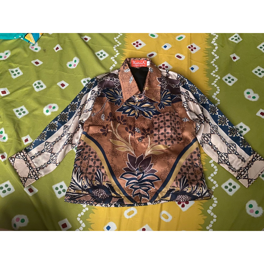 kemeja batik anak laki2