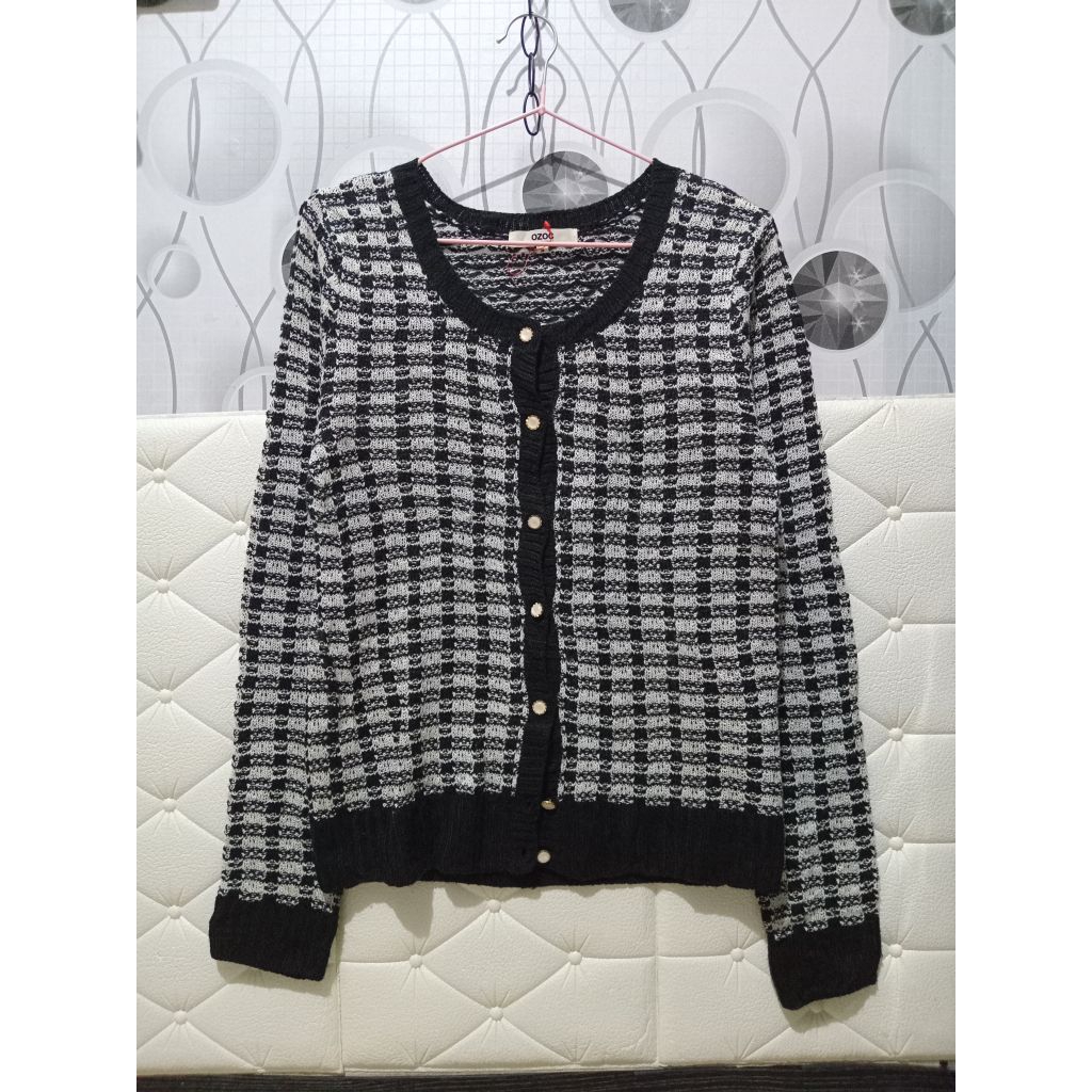 Cardigan rajut by OZOC warna hitam putih