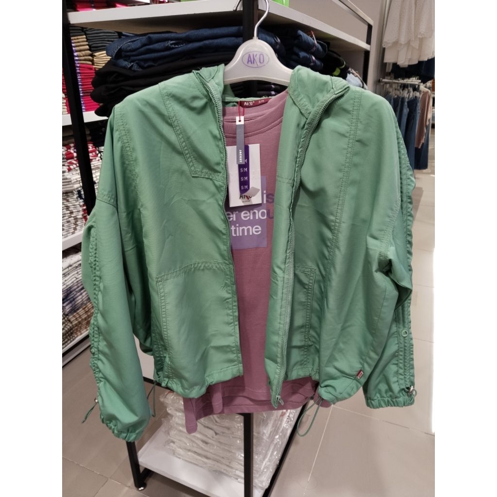 jacket wanita ako bahan parasut