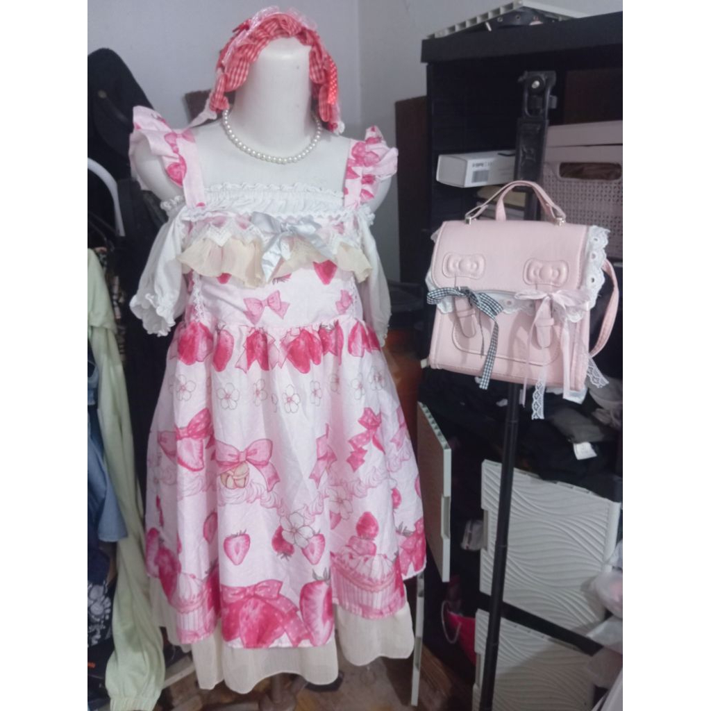 sweet lolita / lolita dress / lolita kawaii dress