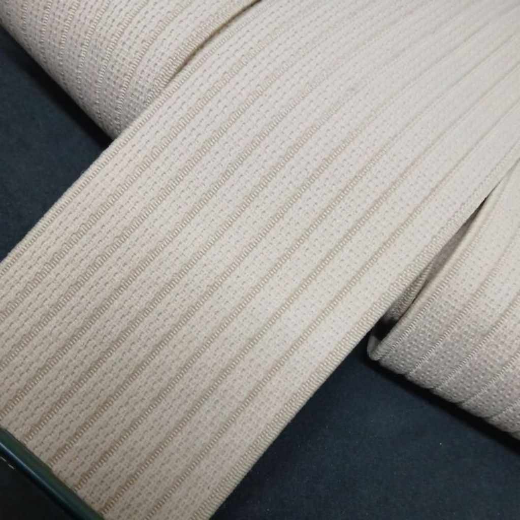 karet elastis salur 6 cm.per meter.