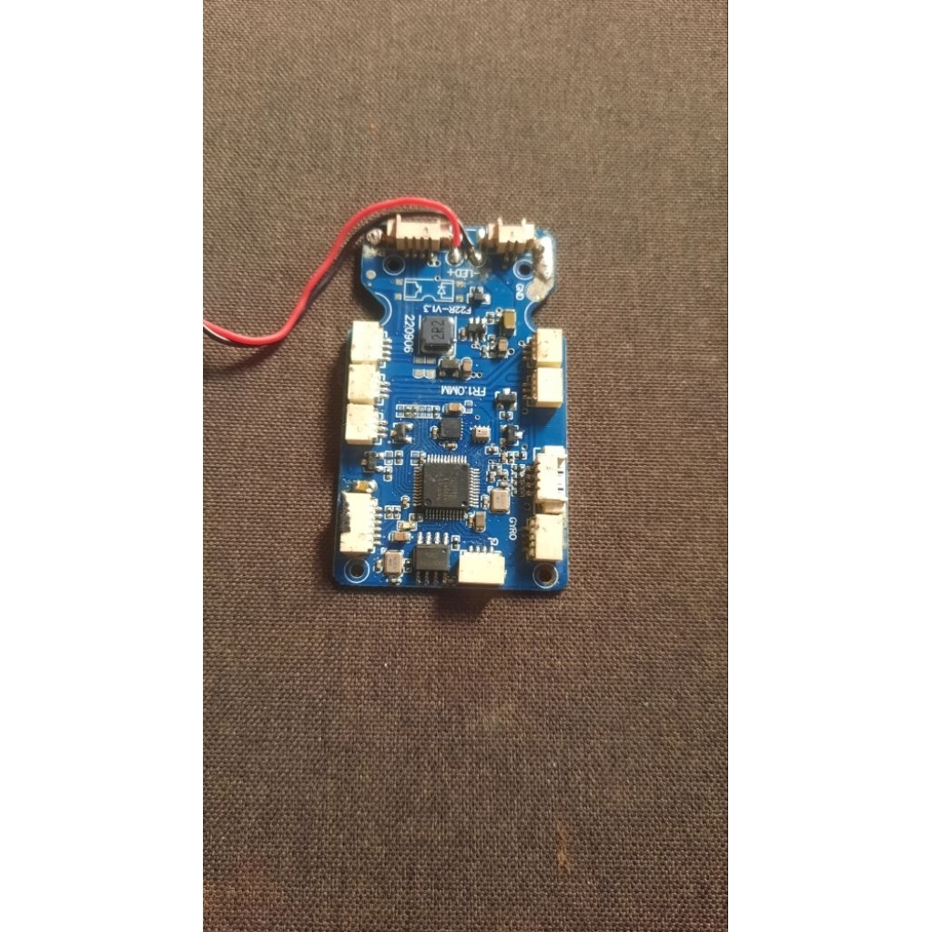 sjrc  f22s, board fc second copotan normal.