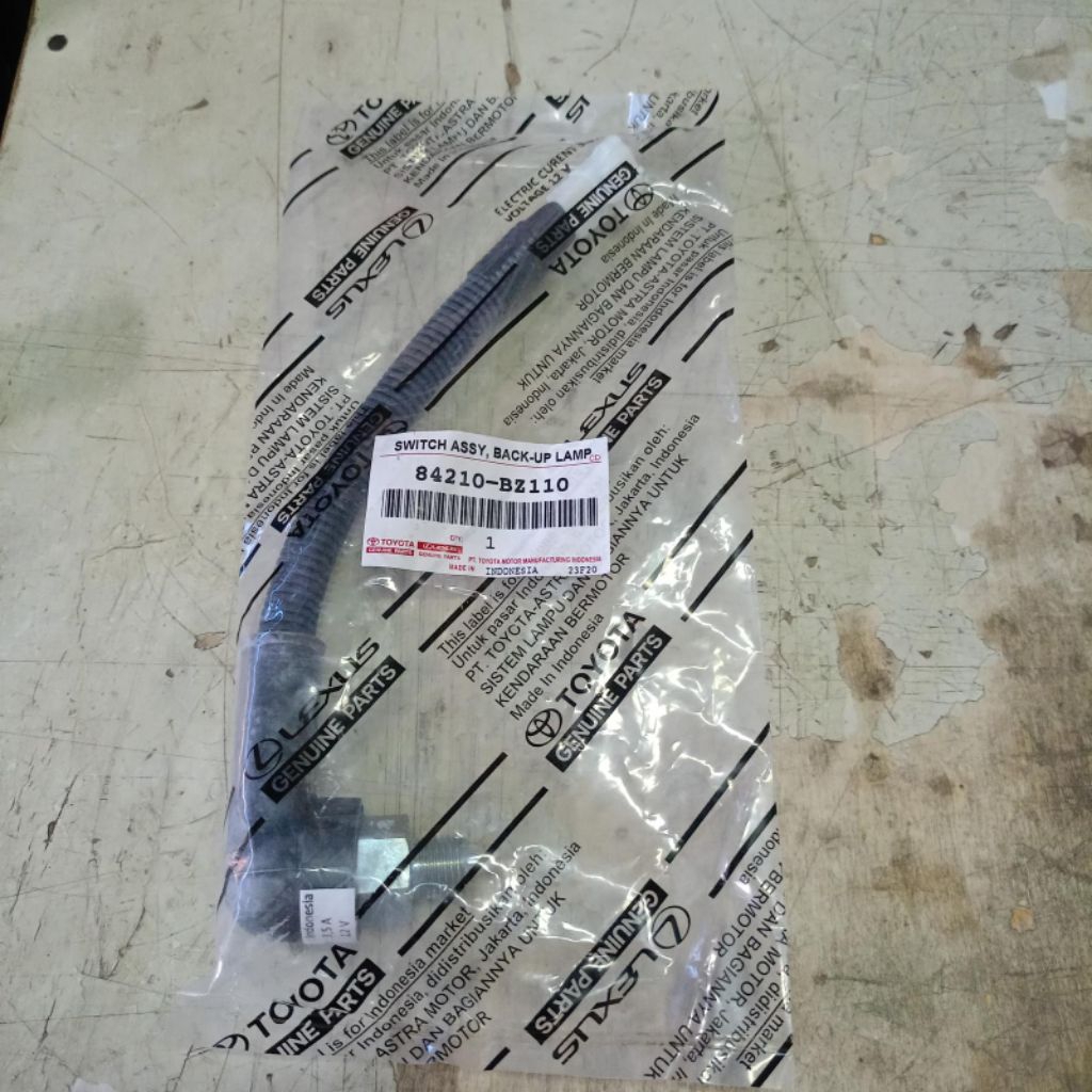 Switch atret rush/terios,switch mundur avanza,switch mundur xenia original