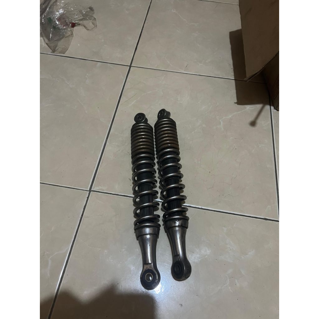 Shock/shockbreaker belakang original honda karisma/supra x 125