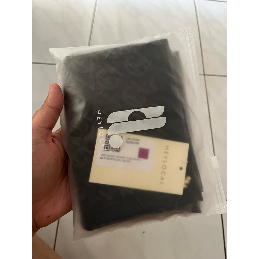 heylocal scarf HLC - black