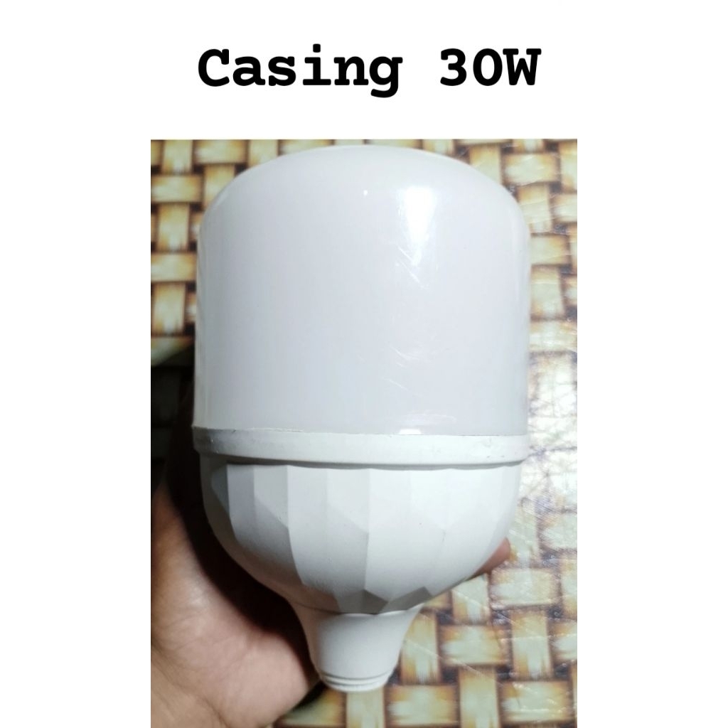 Lampu Led Off/Mati Retur Pabrik 30 Watt Casing Putih Layak Rekondisi